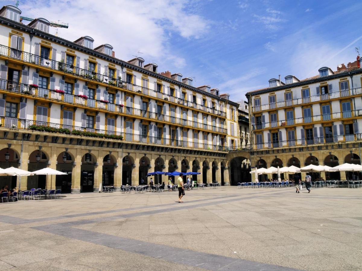 Pension Regil Hotel San Sebastian Exterior photo