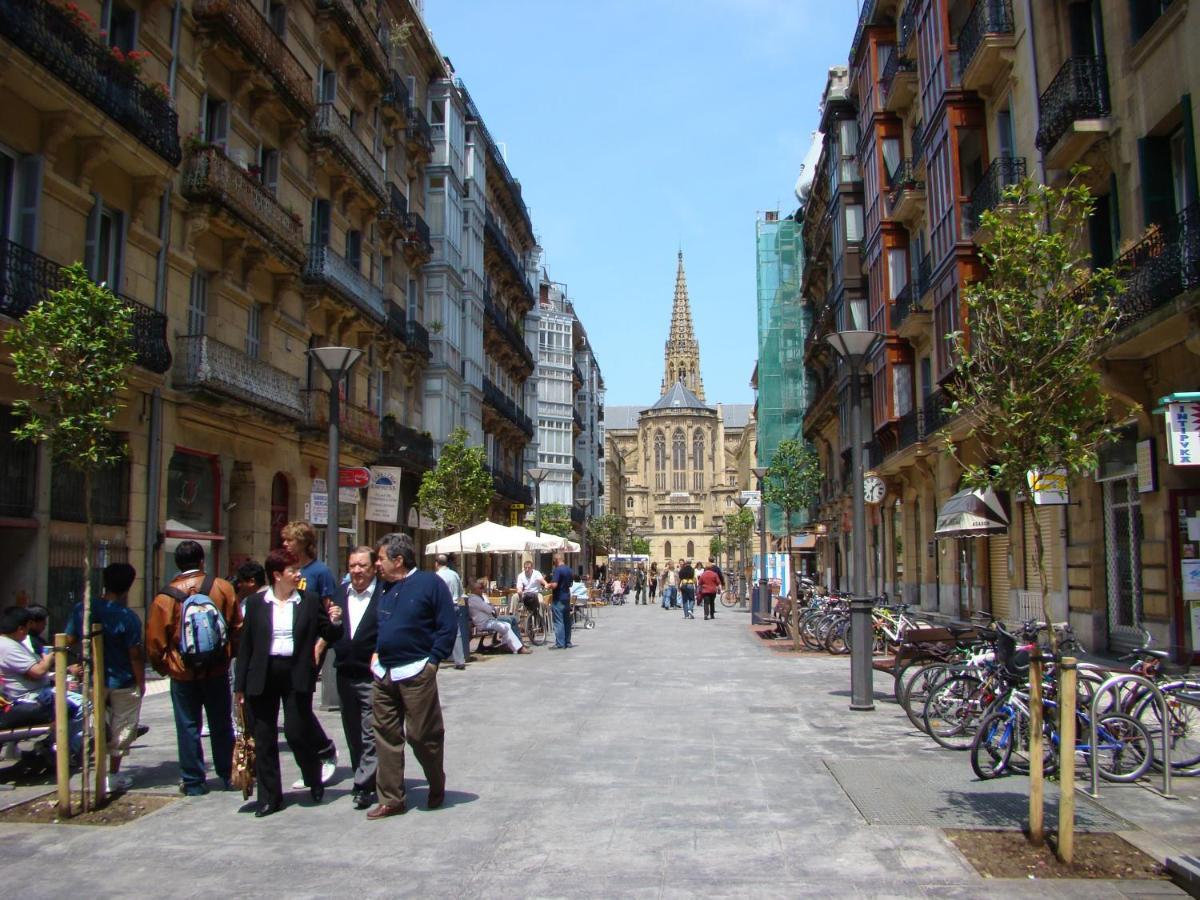 Pension Regil Hotel San Sebastian Exterior photo